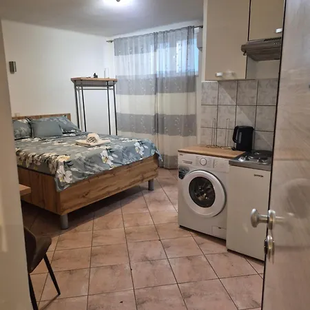 Lägenhet Apartmens Vukovarska *
